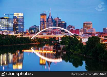Downtown Nashville, Tennessee cityscape at night