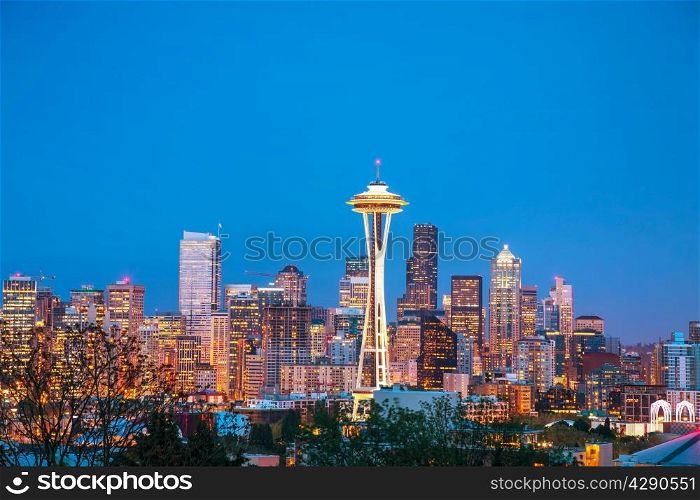 Downtown Seattle as seen from the Kerry park in the night
