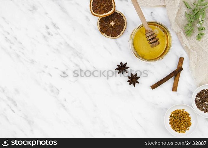dried products with honey frame