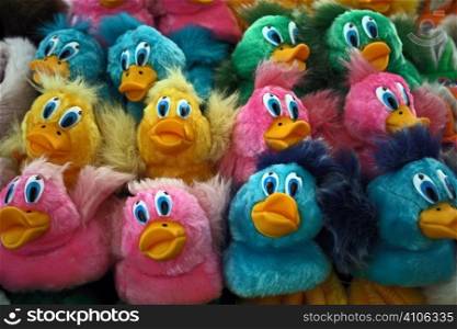 ducks toys in varios colors
