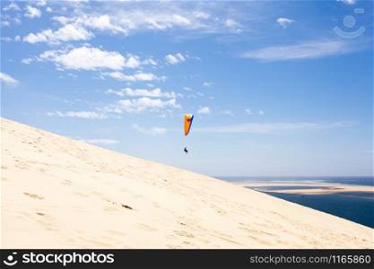 Dune of Pilat paragliding