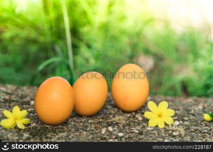 Easter sunday, happy easter, colorful easter eggs hunt holiday decorations easter concept backgrounds with copy space
