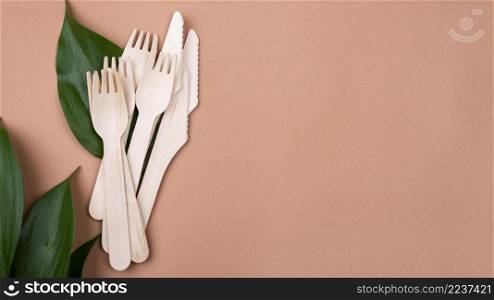 eco friendly disposable cutlery tableware copy space