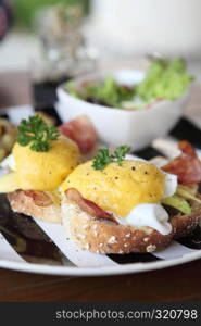 egg benedict