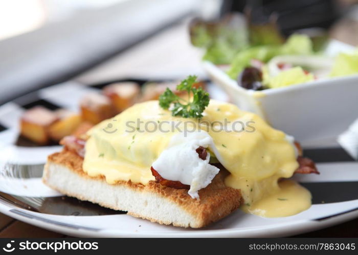 egg benedict