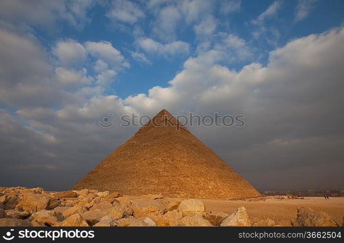 Egyptian pyramid