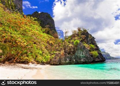 El nido island hopping. Beautiful nature and beaches of Palawan island. Philippines