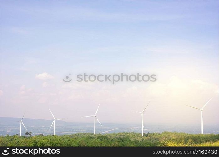 Electricity production with wind turbines, Natural energy.