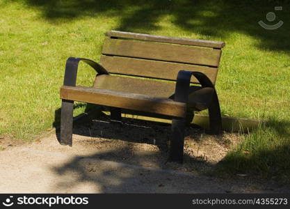 Empty bench in a park, Le Mans, Sarthe, Pays-de-la-Loire, France