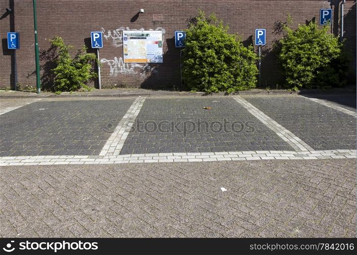 empty parking spots for disabled