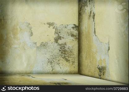 Empty room with dirty wall