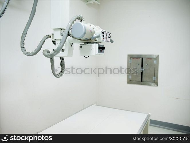empty room with x-ray equipment