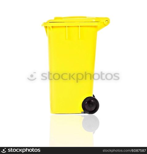 empty yellow recycling bin