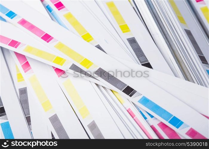 Ends of printed matter after cutting, printing industry