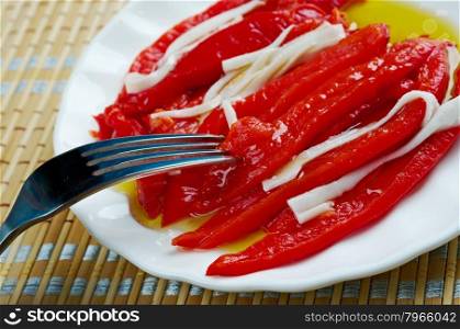 Esgarrat - Valencian grilled red pepper salad with cured cod