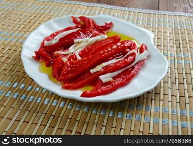 Esgarrat - Valencian grilled red pepper salad with cured cod
