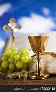 Eucharist symbol of bread and wine, chalice and host, First comm. Sacrament of communion, Eucharist symbol