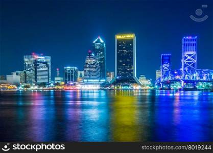 evening on St John&rsquo;s River and Jacksonville Florida skyline