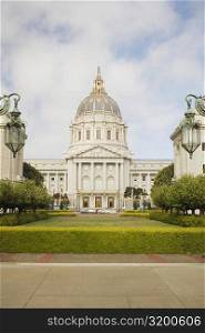 Facade of a building, City Hall, San Francisco, California, USA