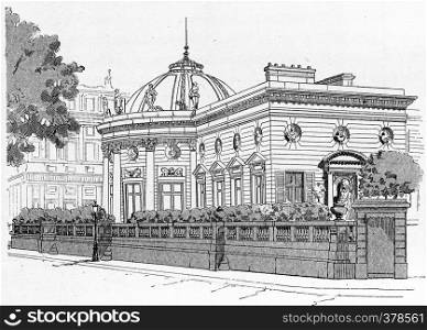 Facade of the Palace of the Legion of Honour on the Quai d'Orsay, vintage engraved illustration. Paris - Auguste VITU ? 1890.
