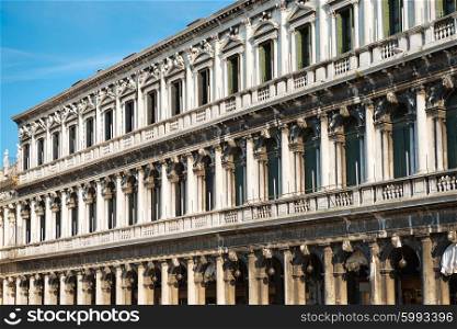 Facade of white Doge&rsquo;s Palace on Piazza San Marco (Saint Mark square) in Venice