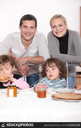 Family enjoying crepes.
