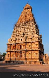 Famous Brihadishwarar Temple in Tanjore (Thanjavur), Tamil Nadu, India. UNESCO World Heritage Site and religious pilgrimage site Greatest of Great Living Chola Temples. Brihadishwarar Temple tower (vimana). Thanjavur, Tamil Nadu, India
