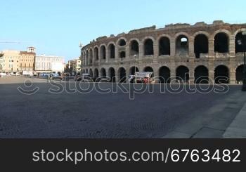 Fassade der Arena in Verona