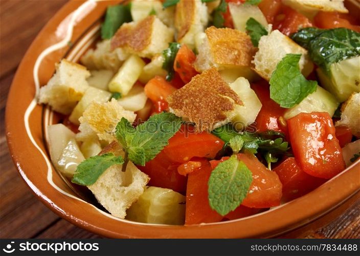 Fattoush - Lebanese Salad.tasty Arabiccuisine
