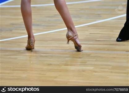 Feet dancing girls on the dance floor