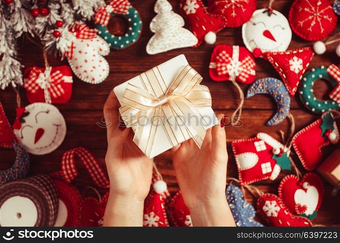 Felt Christmas decorations as a present box. Felt Christmas decorations