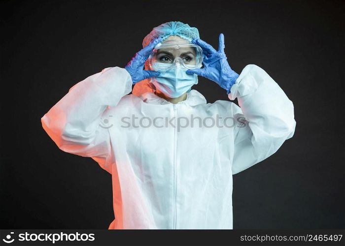 female doctor wearing medical wear 2