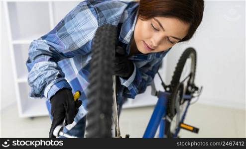 female working bike wheel