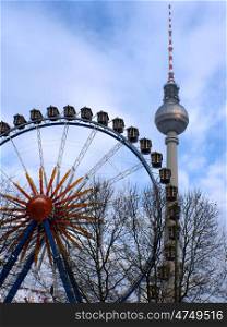 Fernsehturm-Riesenrad. Christmas fair in Berlin