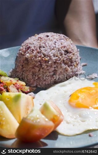 filipino breakfast, brown rice meal