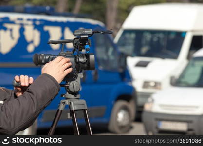 Filming a traffic jam with the video camera