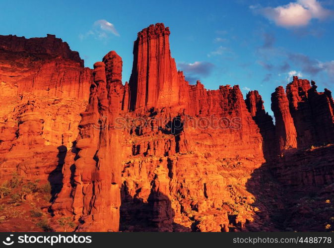 Fisher Towers in UTAH, instagram filter