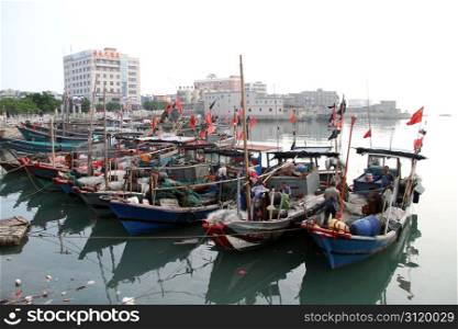 Fisherman&rsquo;s boats in harbor in Chongwu, China