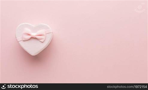 flat lay pink heart shaped gift. High resolution photo. flat lay pink heart shaped gift. High quality photo