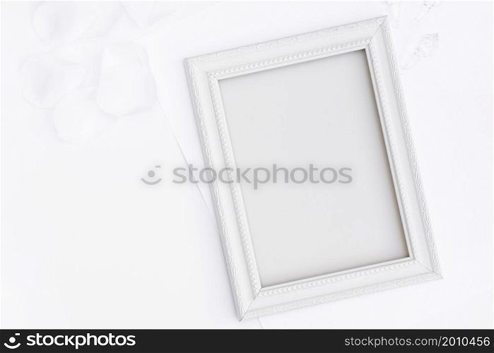 flat lay white frame with copy space