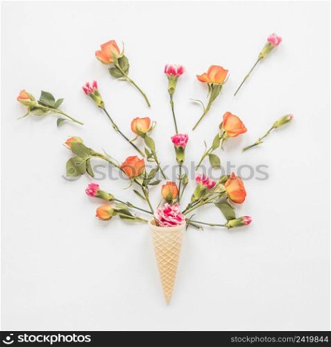 flowers waffle cone table