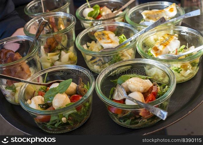 flying buttet - some salad bowls