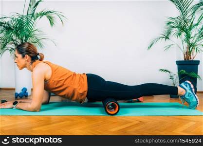 Foam Roller Quadriceps Massage