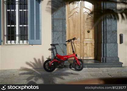 Foldable e-bike at frontdoor                               