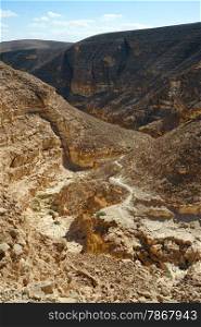 Footpath and Vardit canyon in Negev desert, Israel