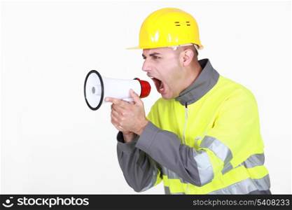 foreman shouting in loudspeaker