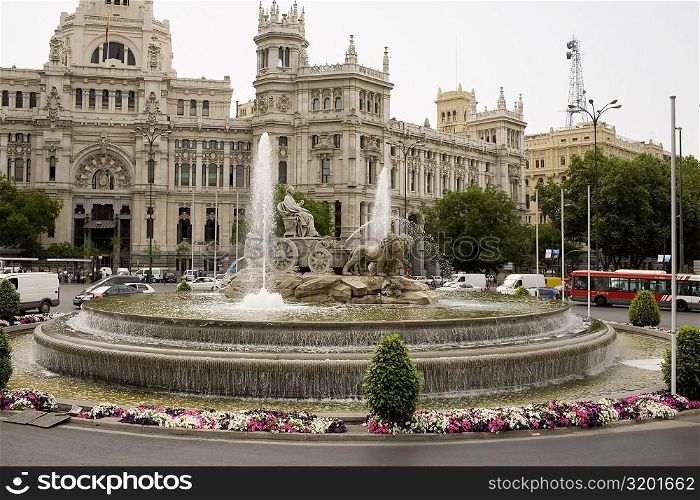 Fountain in front of a government building, Cibeles Fountain, Palacio De Comunicaciones, Plaza de Cibeles, Madrid, Spain