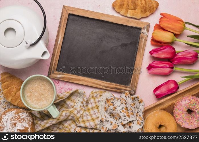 frame blackboard with coffee break set