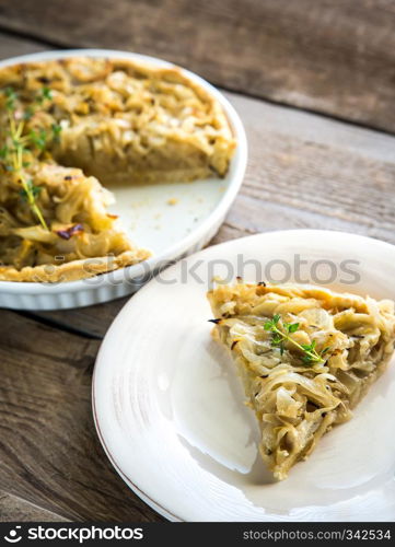 French open onion pie