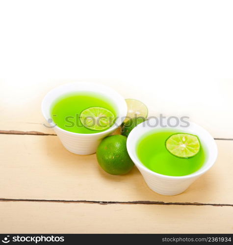 fresh and healthy green lime lemonade macro closeup